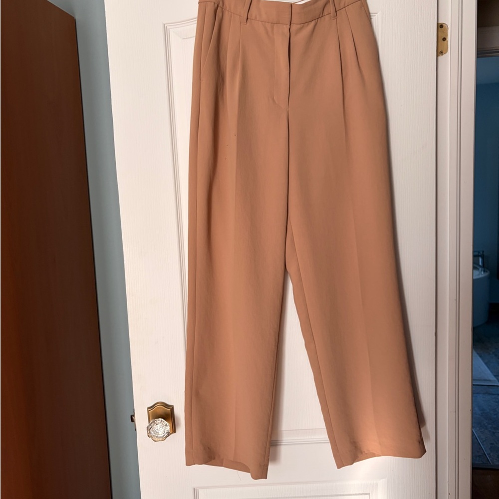 Aritzia Effortless Pants - Picture 2 of 7